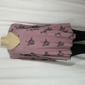 FREE PEOPLE EMBROIDERED SMALL V-NECK  LAVENDER BLOUSE